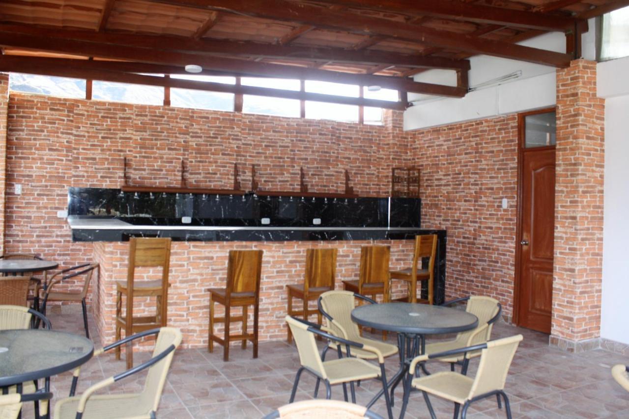 Huascaran Inn Mancos Екстериор снимка