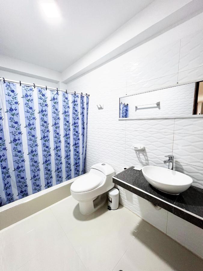 Huascaran Inn Mancos Екстериор снимка